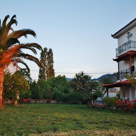 Villa Vicky Петра Екстер'єр фото